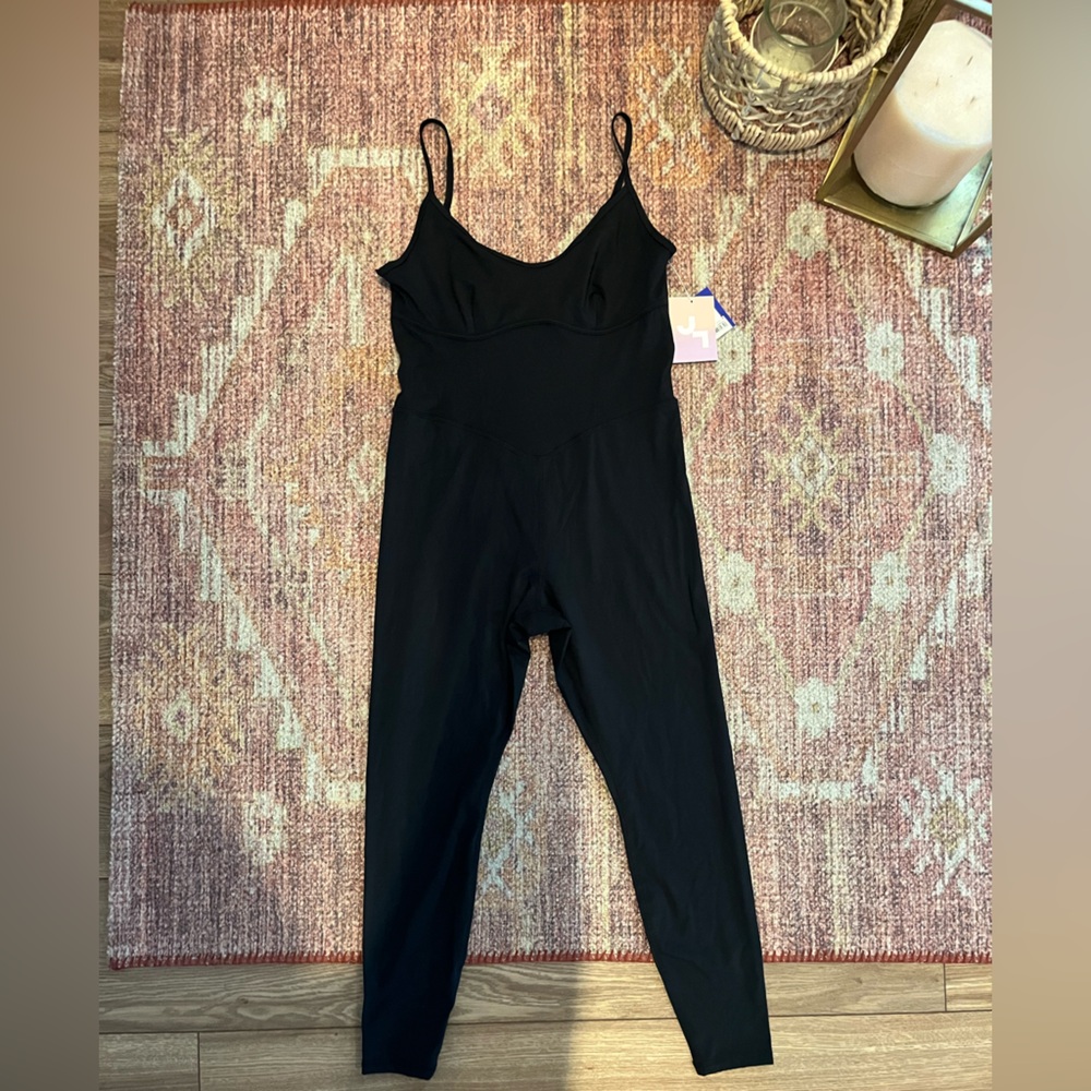 JoyLab Black Sleeveless Jumpsuit